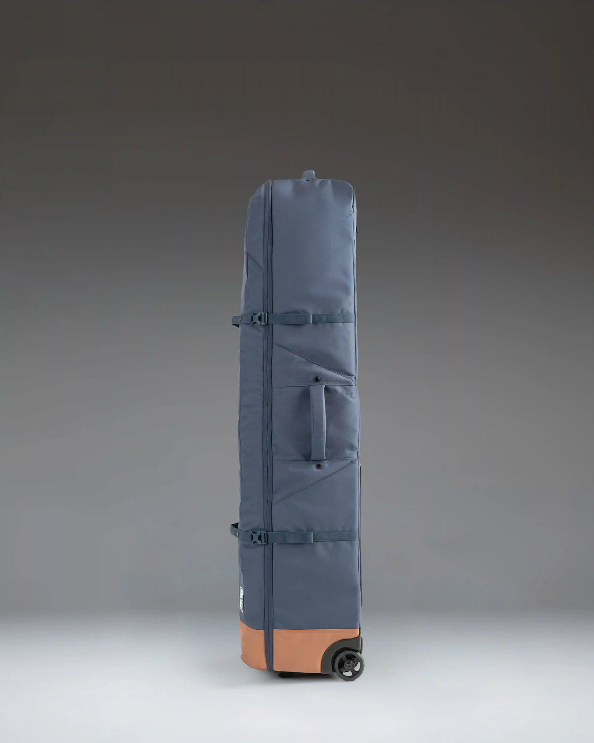 Herschel Heritage™ Golf Travel Wheelie Bag